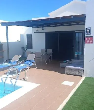 Сasa de vacaciones Lovely In With Private Pool&bbq